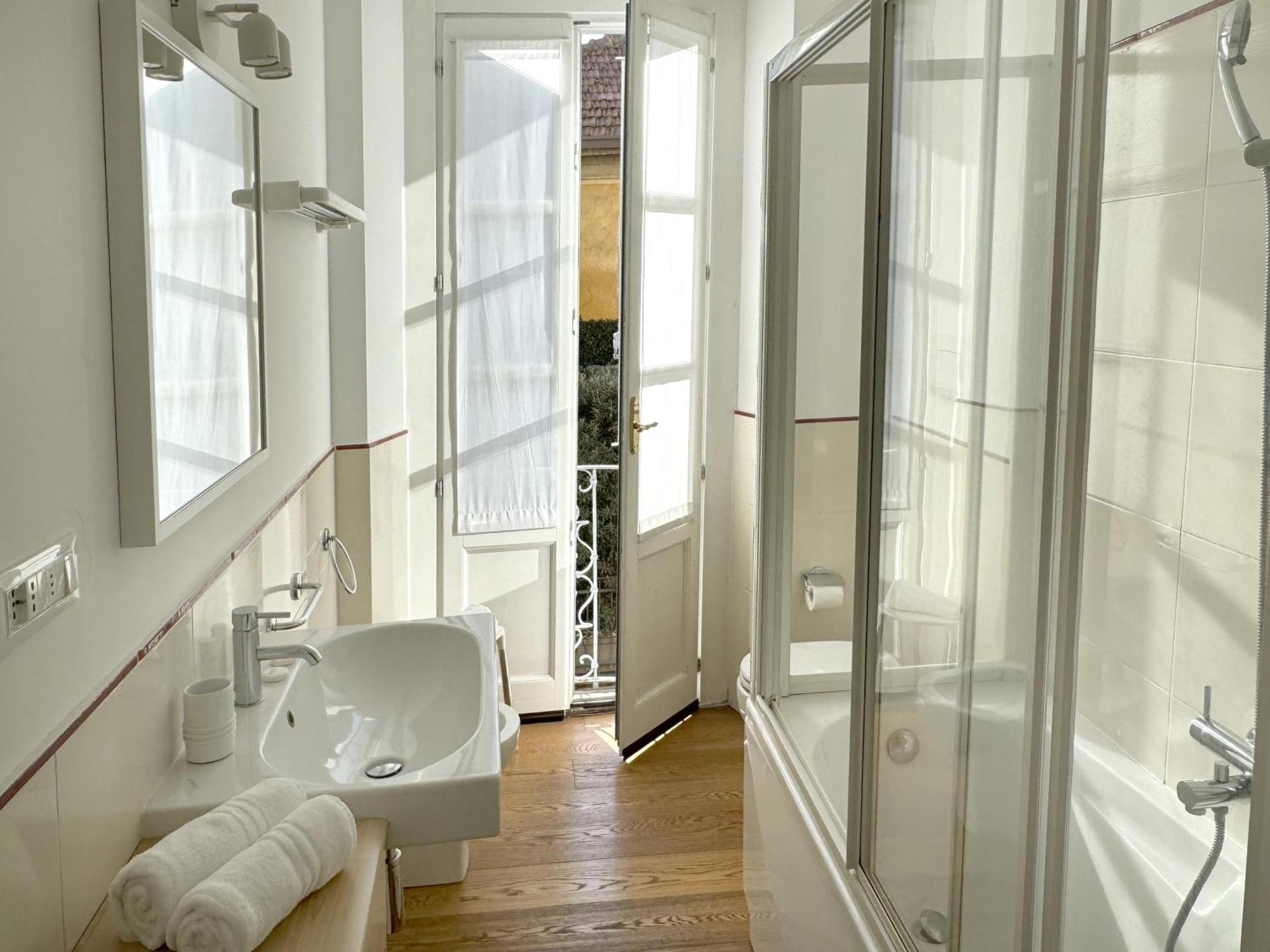 Joivy Cosy Ticinese Retreat 1-Bed Flat Near The Duomo Apartment Milan Exterior photo